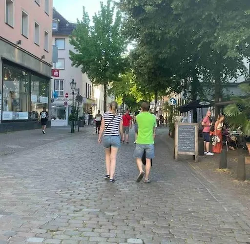 Stadtwohnung Im Luisenviertel